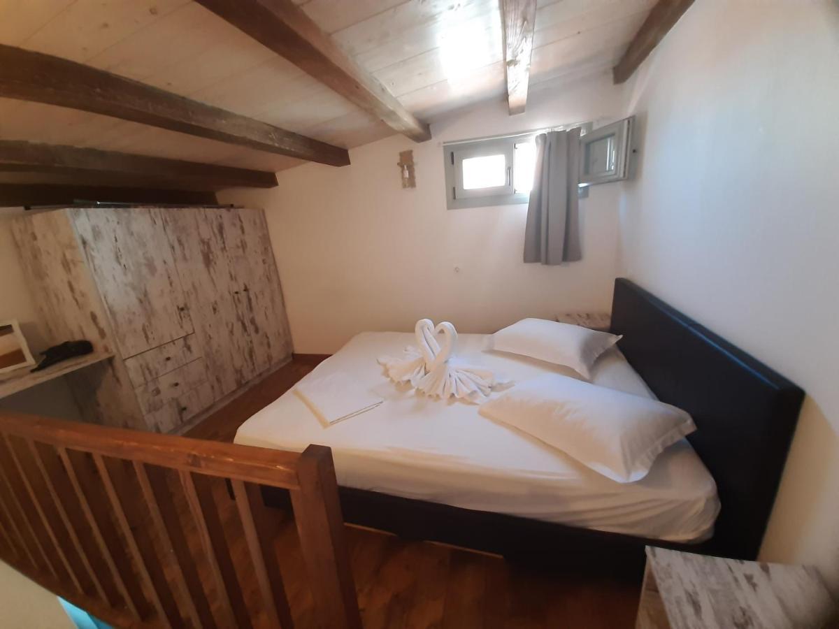 Κυθνοσ Larerooms Mérichas Exterior foto